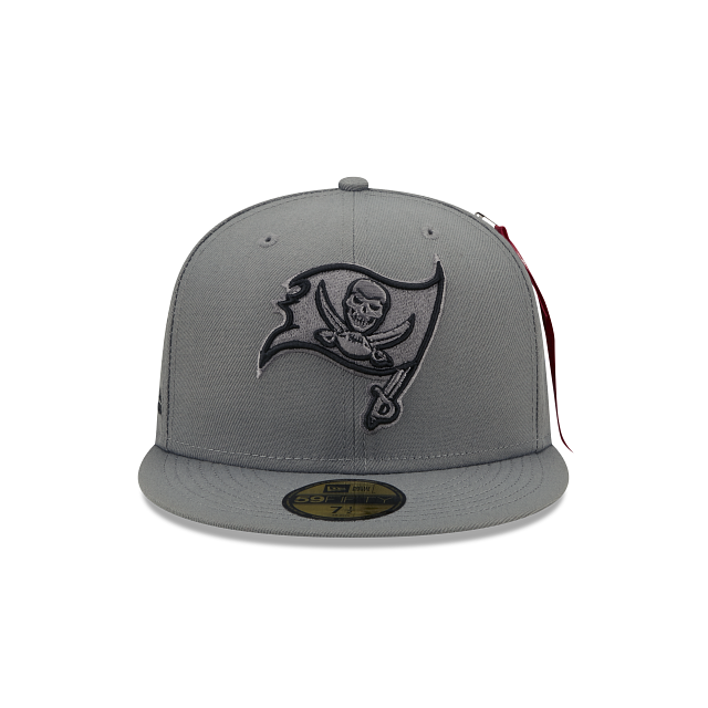Alpha Industries X Tampa Bay Buccaneers Gray 59FIFTY Fitted Hat - Image 2