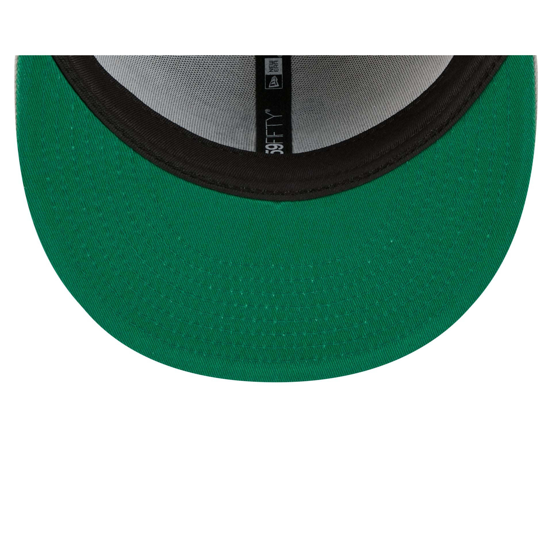 Boston Red Sox Cracked Cement 59FIFTY Fitted Hat - Image 7