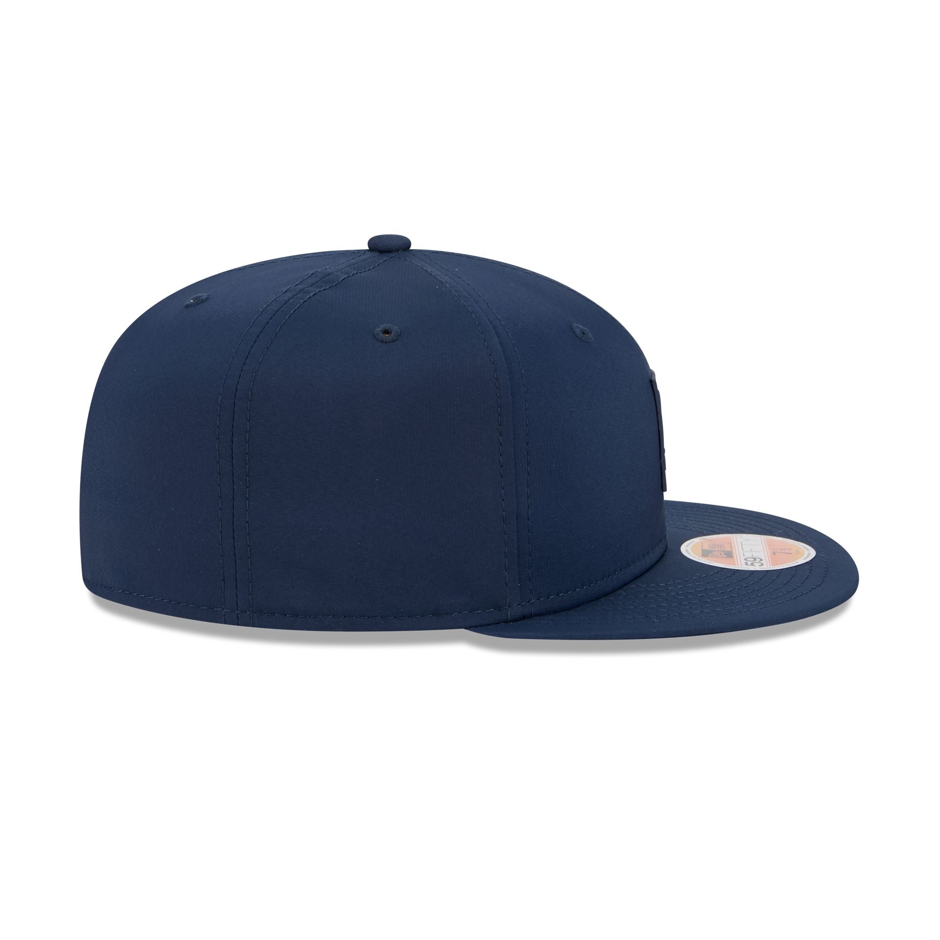 Tennessee Titans 2025 Sideline Hot Weather 59FIFTY Fitted Hat - Image 5