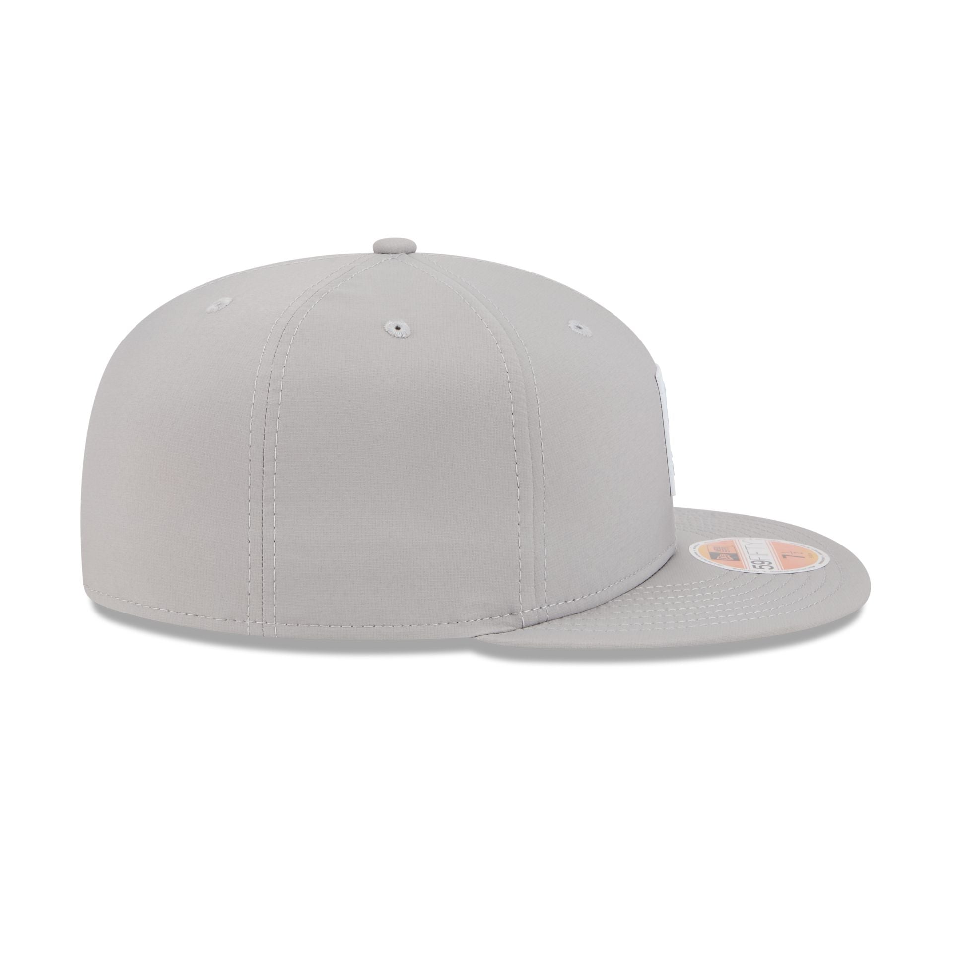 Chicago Bears 2025 Sideline Hot Weather Gray 59FIFTY Fitted Hat - Image 5