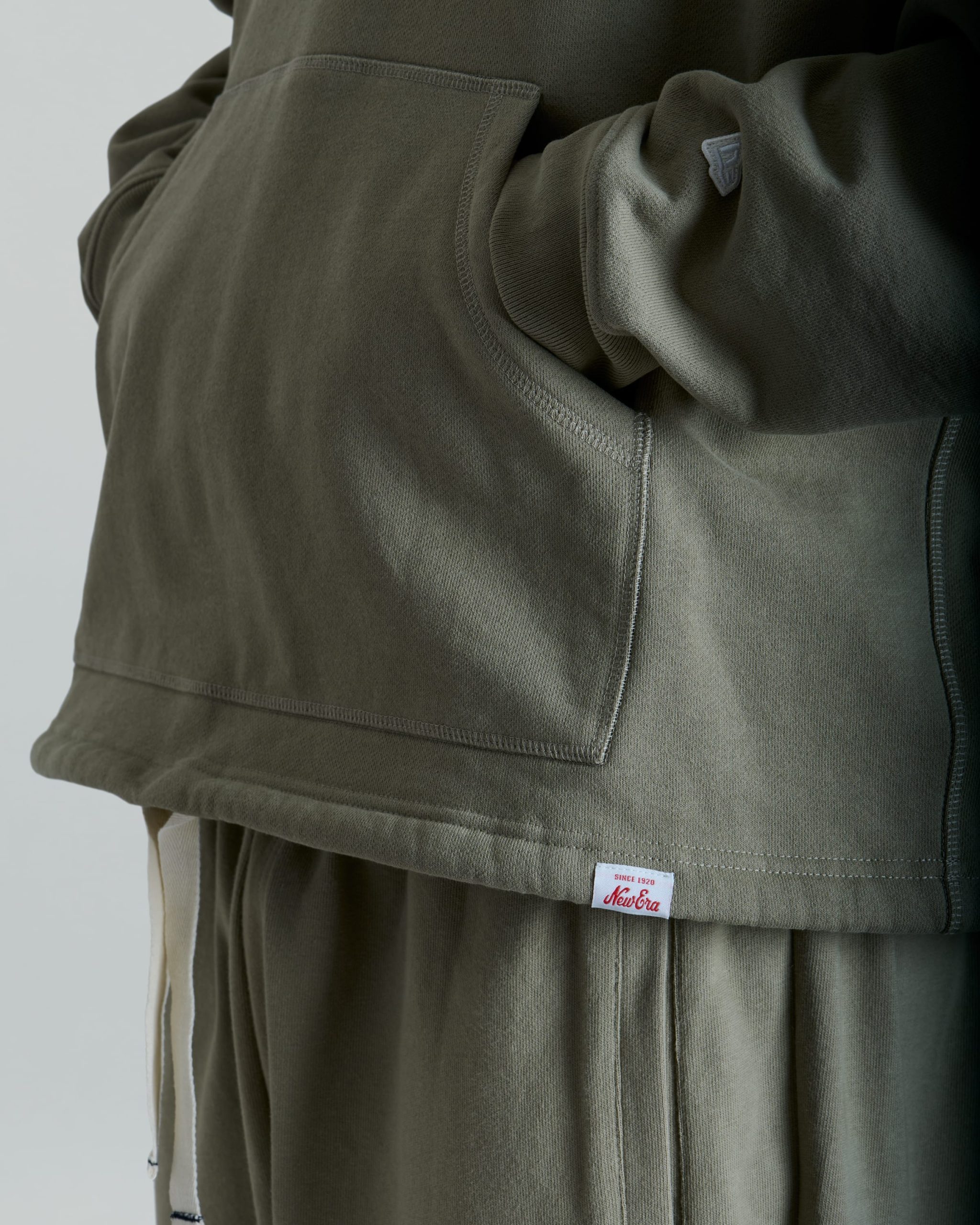 Alden Overland Trek Hoodie - Image 5